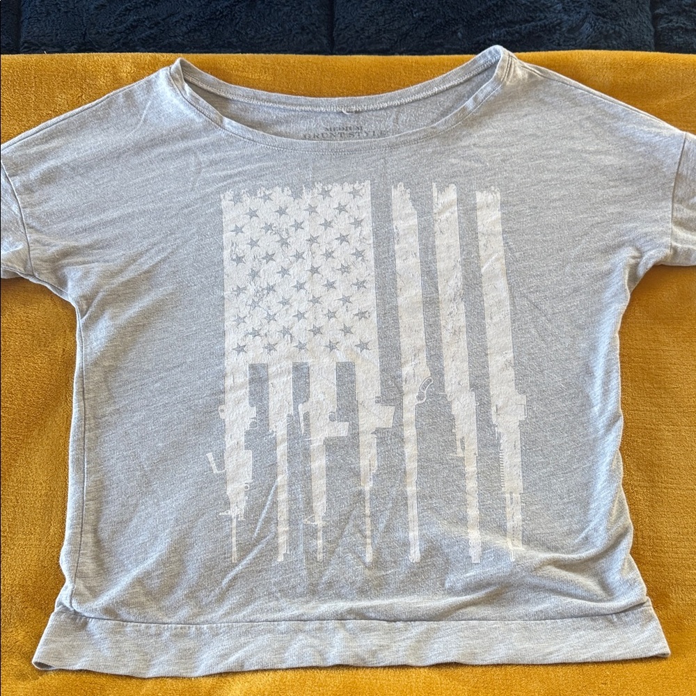 Women’s wide neck patriot sweatshirt